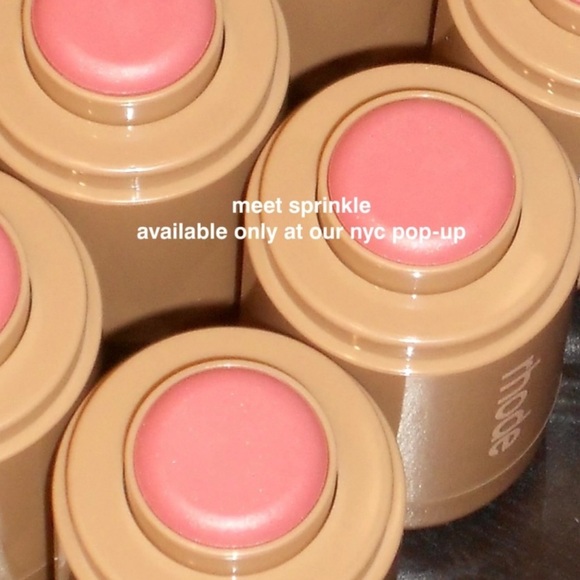 Rhode Pocket Blush - Limited shade “Sprinkle”- The natural flush. NEW - Picture 4 of 15